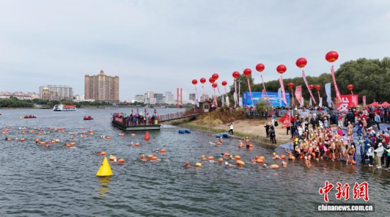 ��ӬF(xi��n)������Ӿʿ��������ˮ����ʯ���� �z