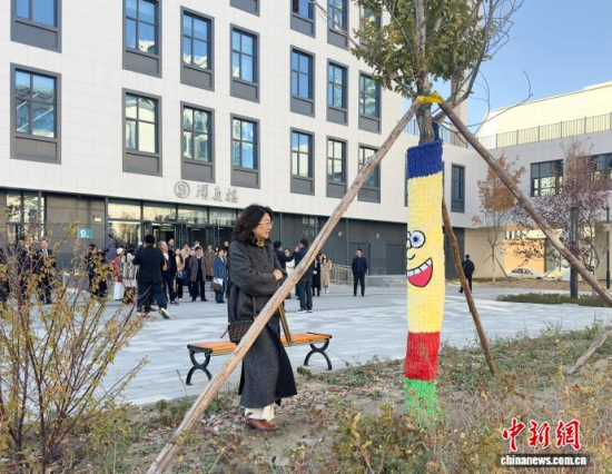 10��23���������L������W���o�䴩�������������� �z