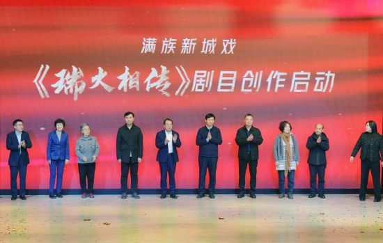 �������������Ŀ��(chu��ng)������(d��ng)������/�z