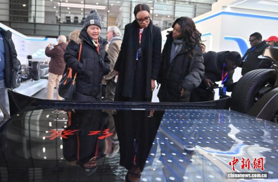 12��16���������L��������F�ɆT���Ї�һ�����^�������� �z